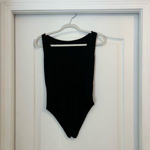 No Tag V-Neck Black Body Suit